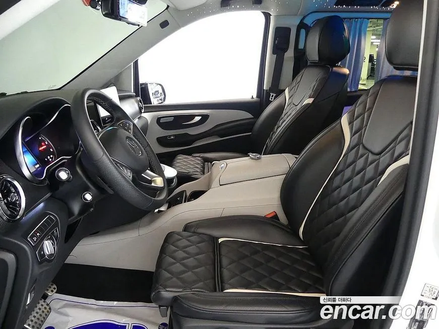 Mercedes-Benz V-Class 2023 из KR, фото 6
