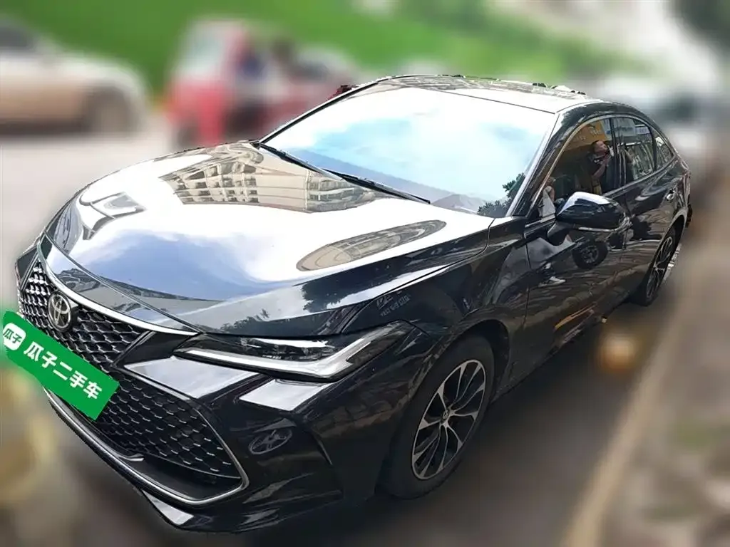 Toyota Avalon 2023 из CN, фото 1
