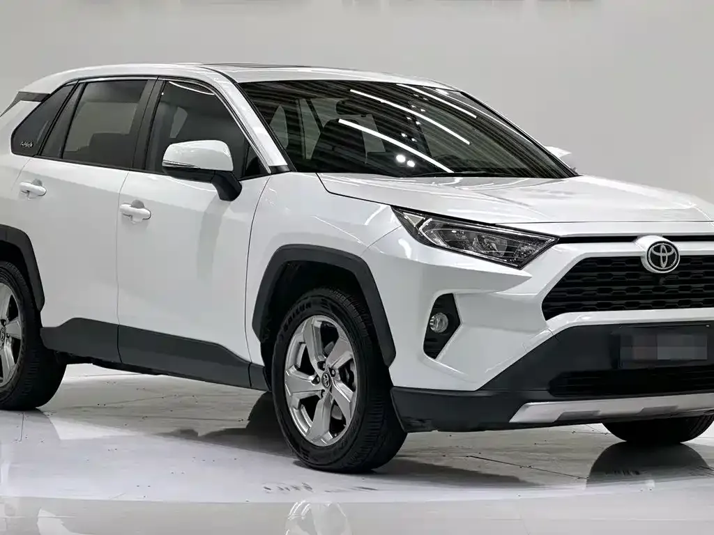 Toyota RAV4 2021 из CN, фото 2