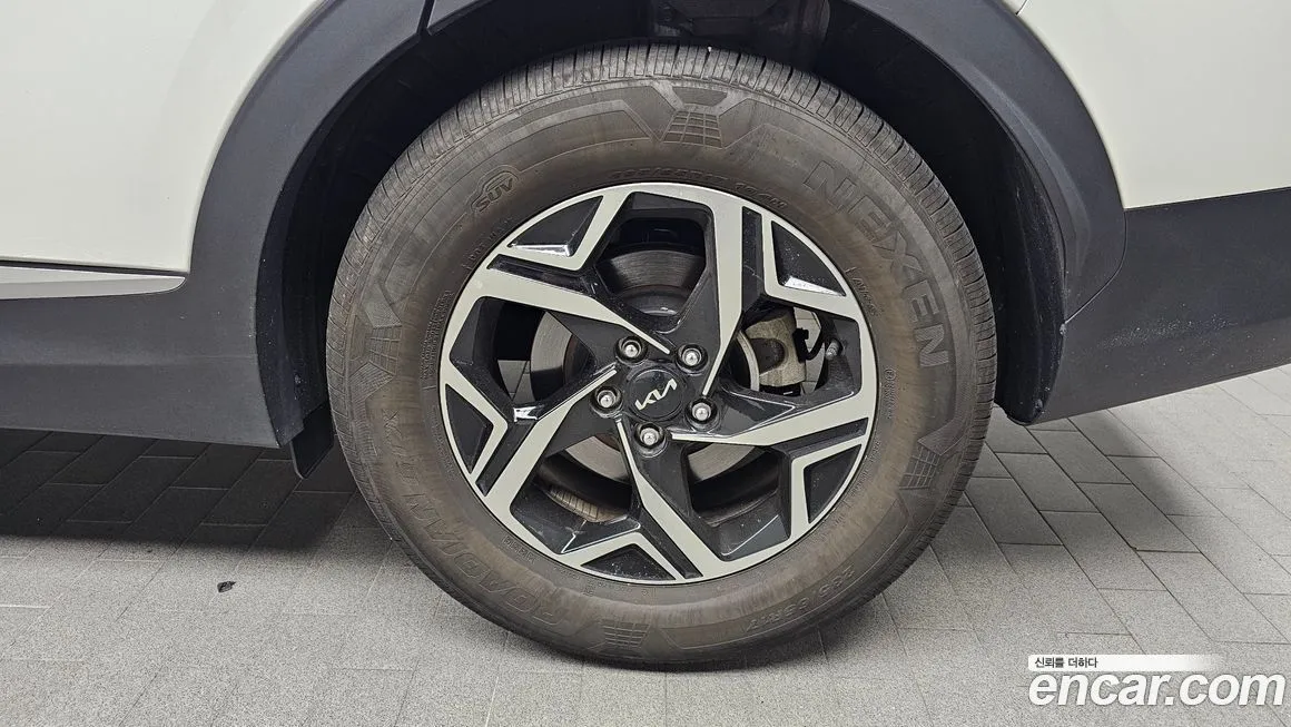 Kia Sportage — фото 5
