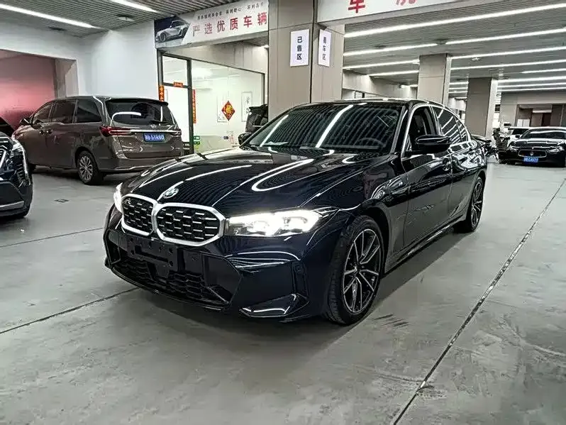 BMW 3 Series 2025 из CN, фото 1