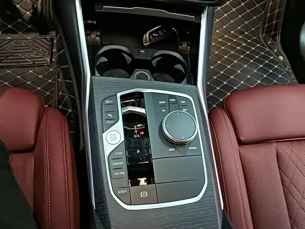 BMW 3 Series 2025 из CN, фото 9