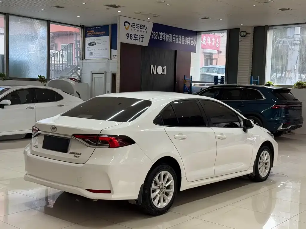 Toyota Corolla 2021 из CN, фото 4