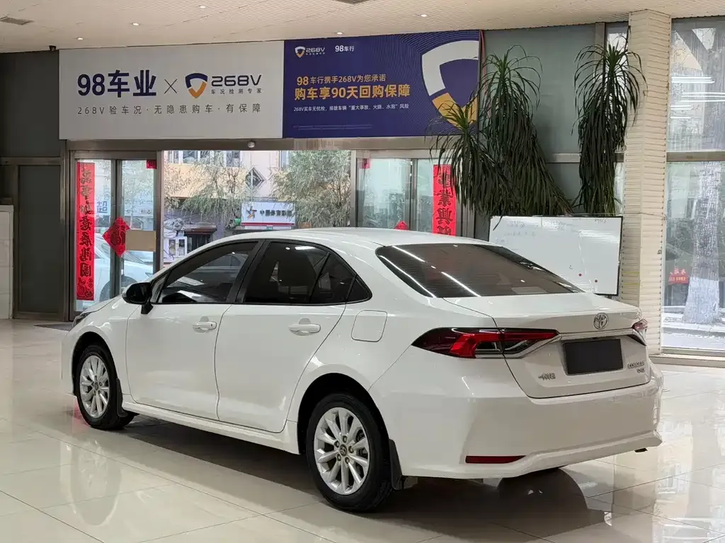 Toyota Corolla 2021 из CN, фото 6