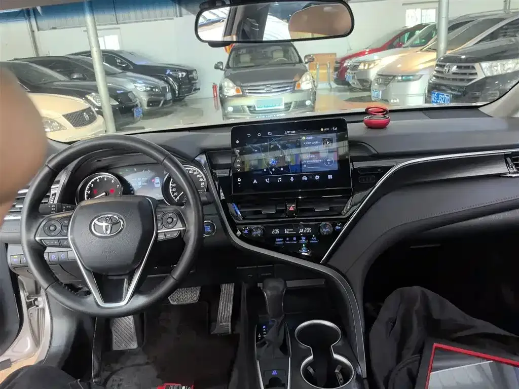 Toyota Camry 2024 из CN, фото 10