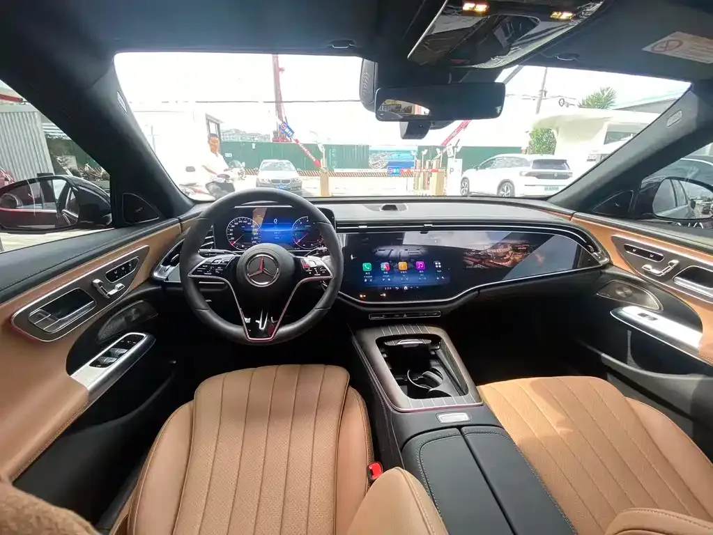 Mercedes-Benz E-Class 2024 из CN, фото 10