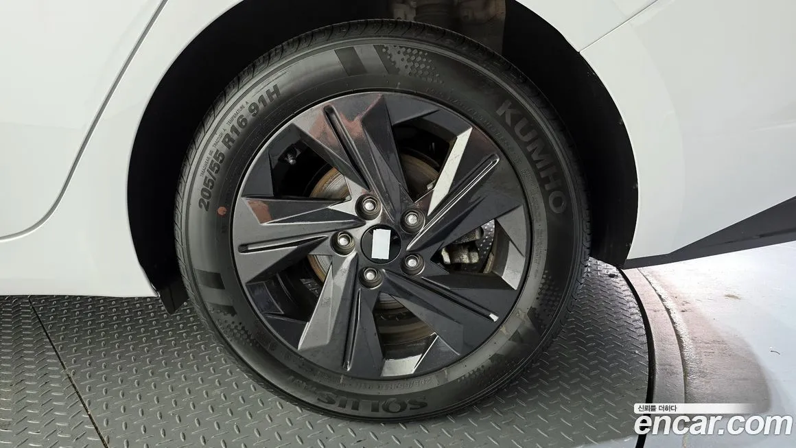 Hyundai AVANTE 2021 из KR, фото 5