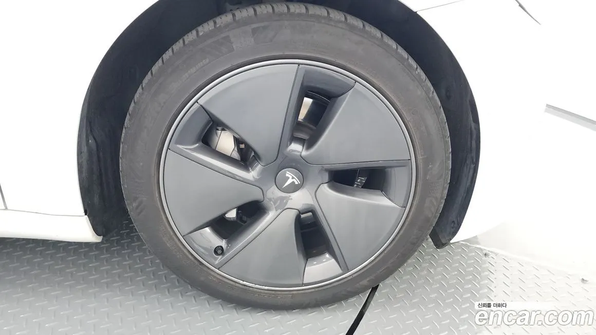 Tesla Model 3 2022 из KR, фото 5