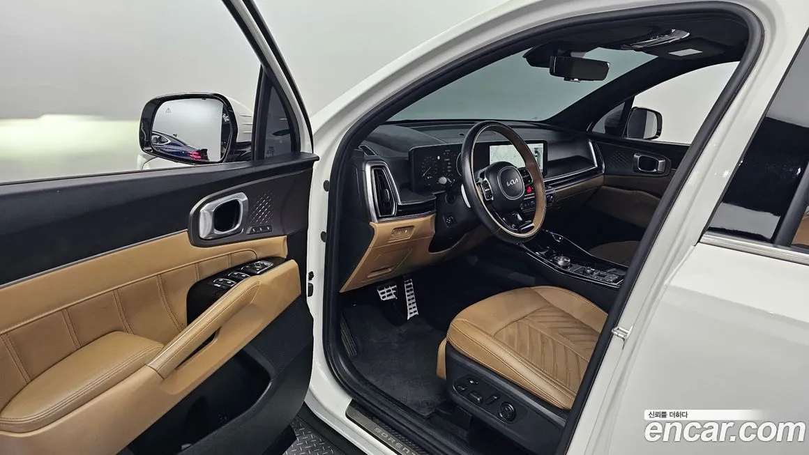 Kia Sorento — фото 10