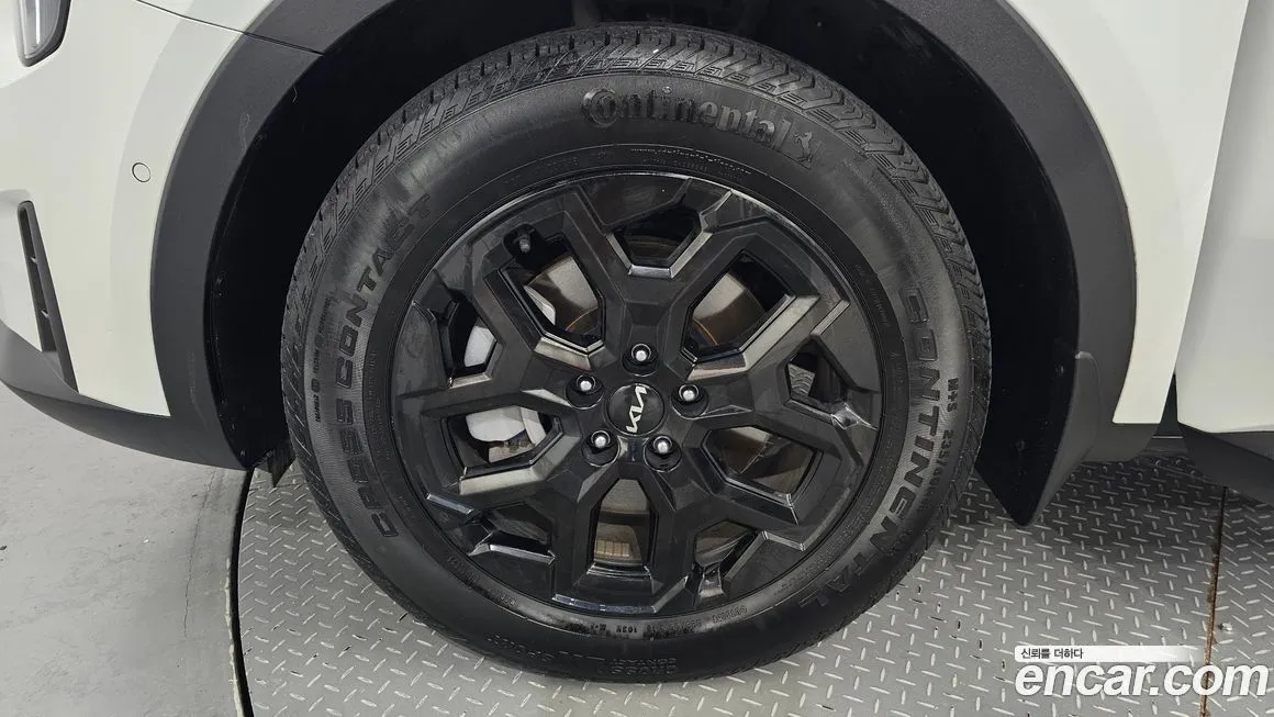 Kia Sorento — фото 5