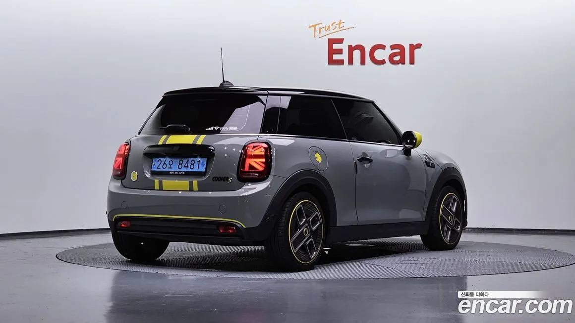 Mini Cooper 2022 из KR, фото 2