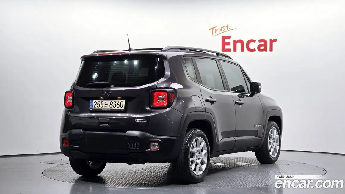 Jeep Renegade 2021 из KR, фото 2