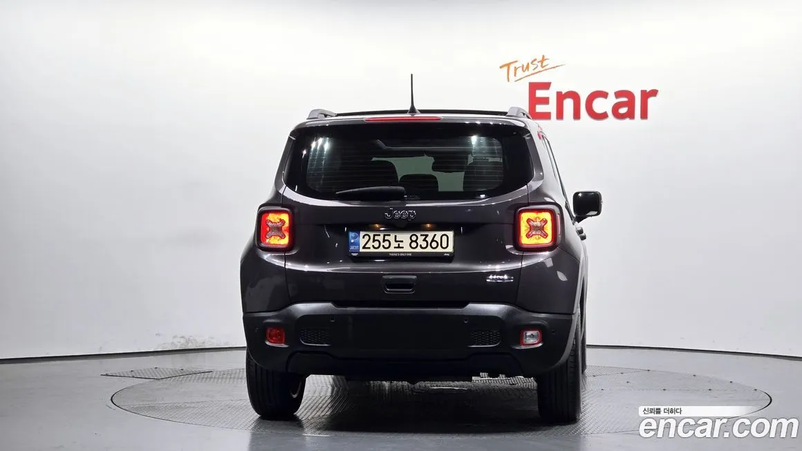 Jeep Renegade 2021 из KR, фото 4