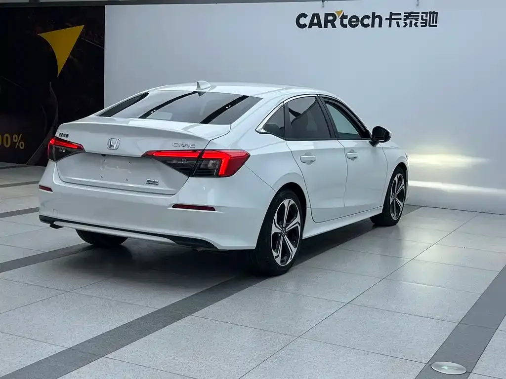 Honda Civic 2022 из CN, фото 8