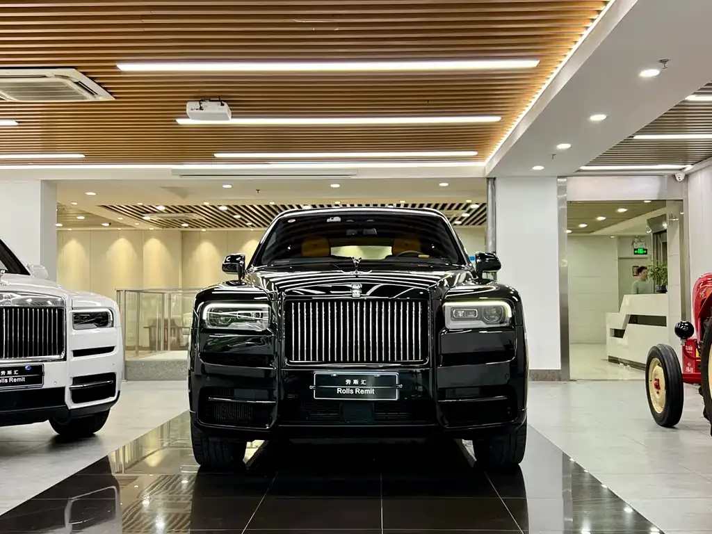 Rolls-Royce Cullinan 2022 из CN, фото 2