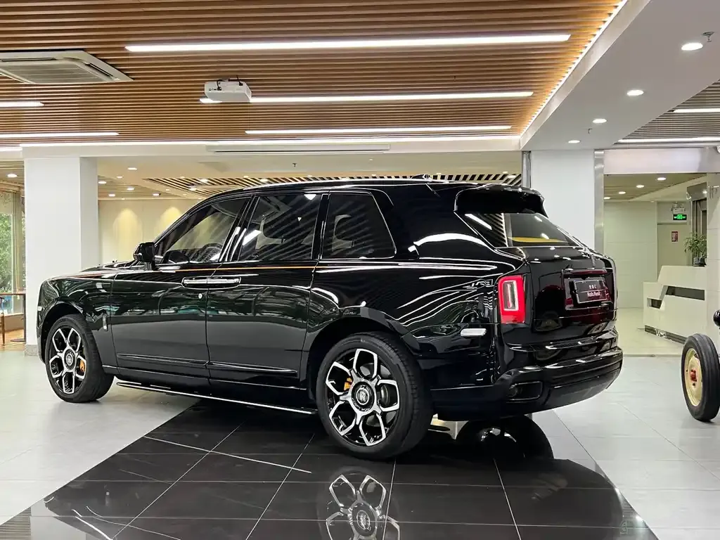 Rolls-Royce Cullinan 2022 из CN, фото 3