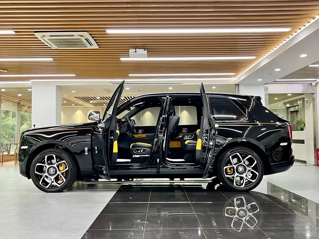 Rolls-Royce Cullinan 2022 из CN, фото 5