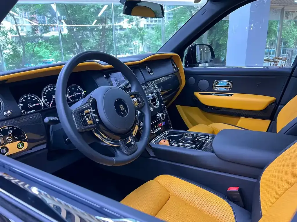 Rolls-Royce Cullinan 2022 из CN, фото 6