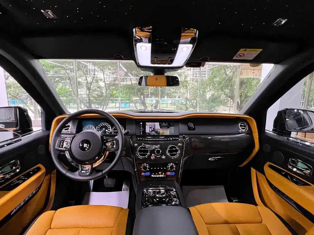 Rolls-Royce Cullinan 2022 из CN, фото 7