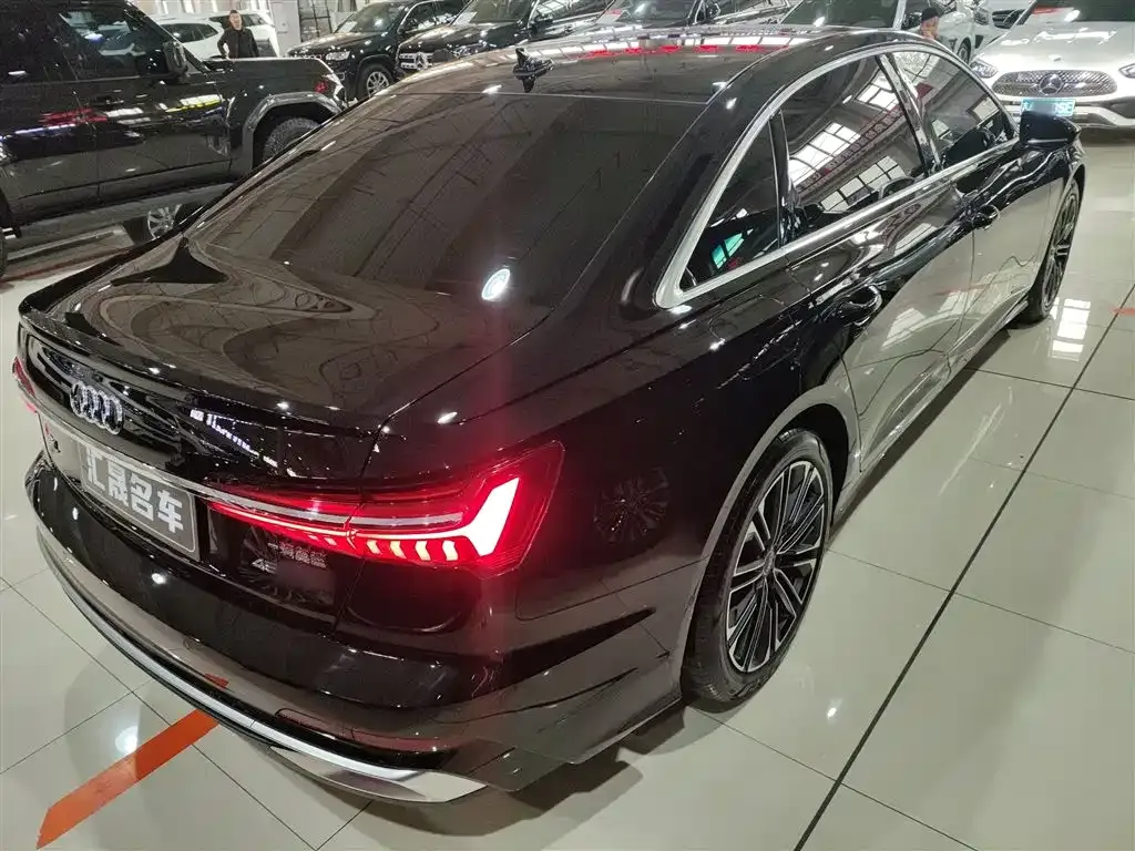 Audi A6L 2023 из CN, фото 7