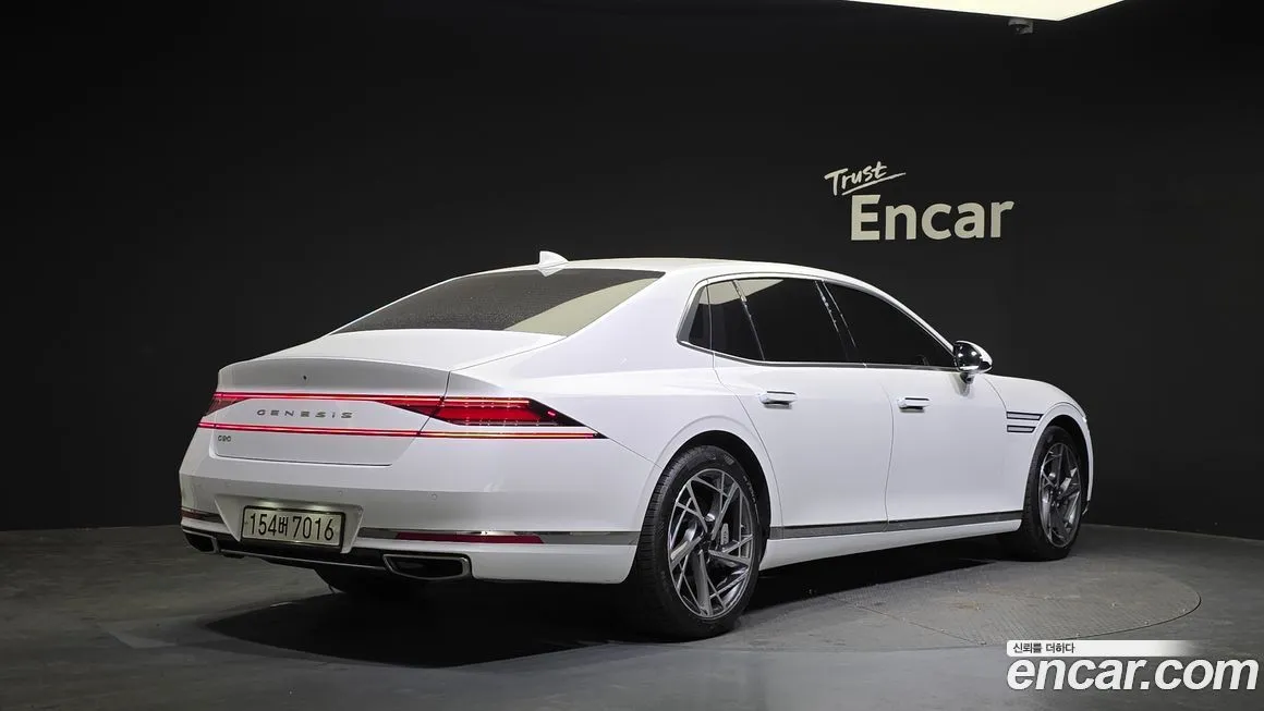 Genesis G90 2022 из KR, фото 2