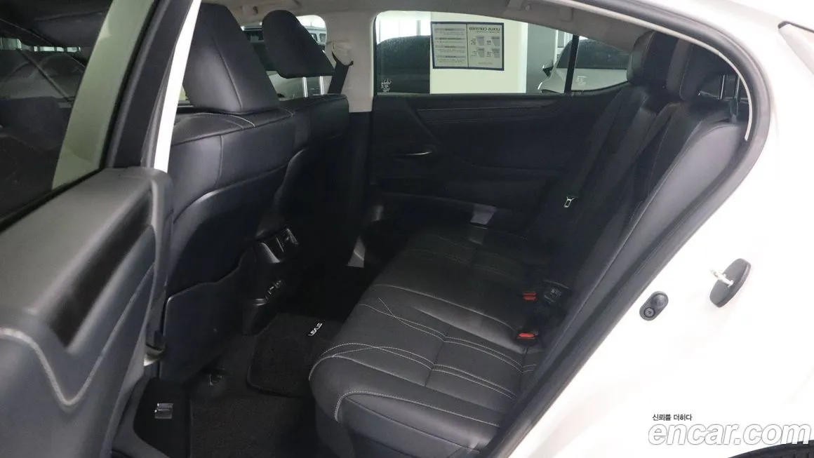 Lexus ES 2025 из KR, фото 10