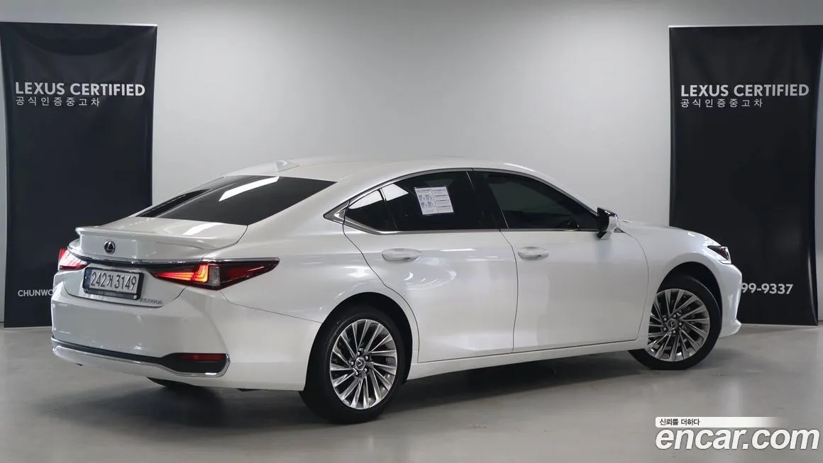 Lexus ES 2025 из KR, фото 2