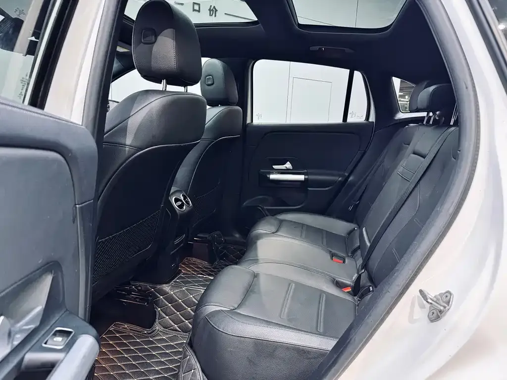 Mercedes-Benz GLA 2021 из CN, фото 10