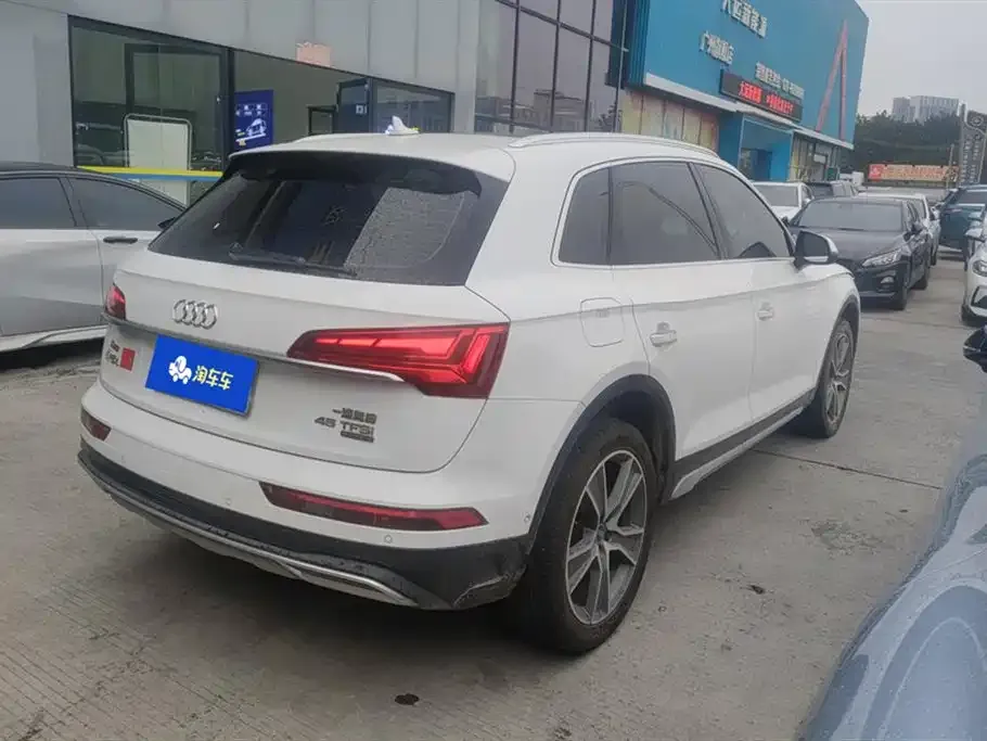 Audi Q5L 2022 из CN, фото 3