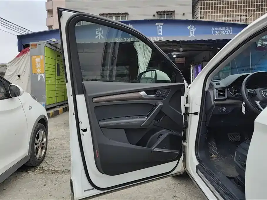 Audi Q5L 2022 из CN, фото 7