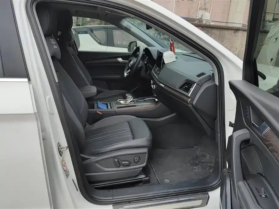 Audi Q5L 2022 из CN, фото 8