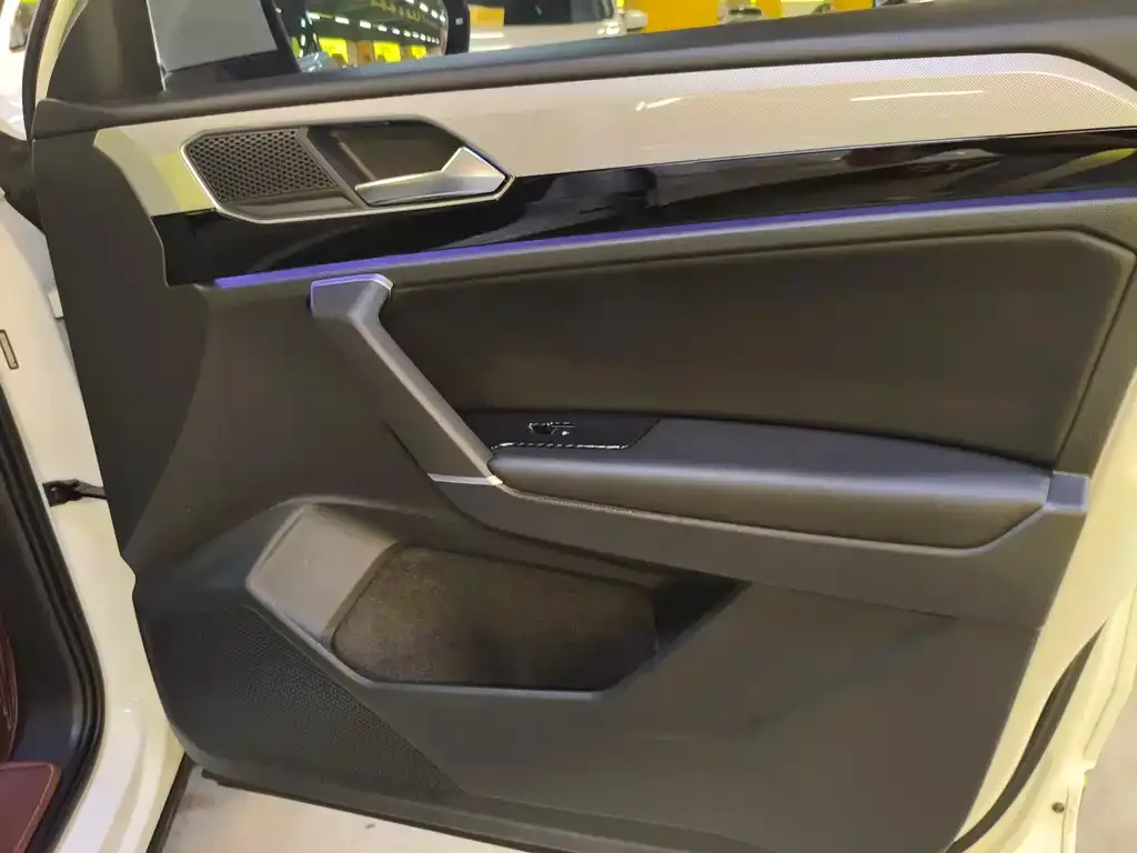 Volkswagen Tayron 2021 из CN, фото 9