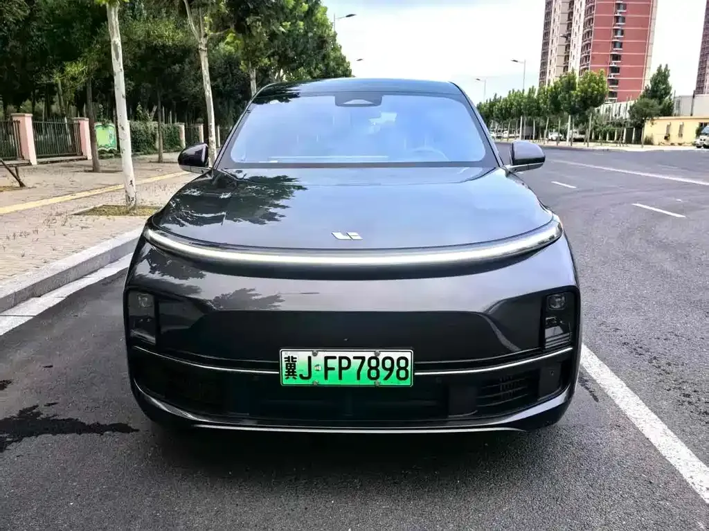 Li Auto L8 2024 из CN, фото 2