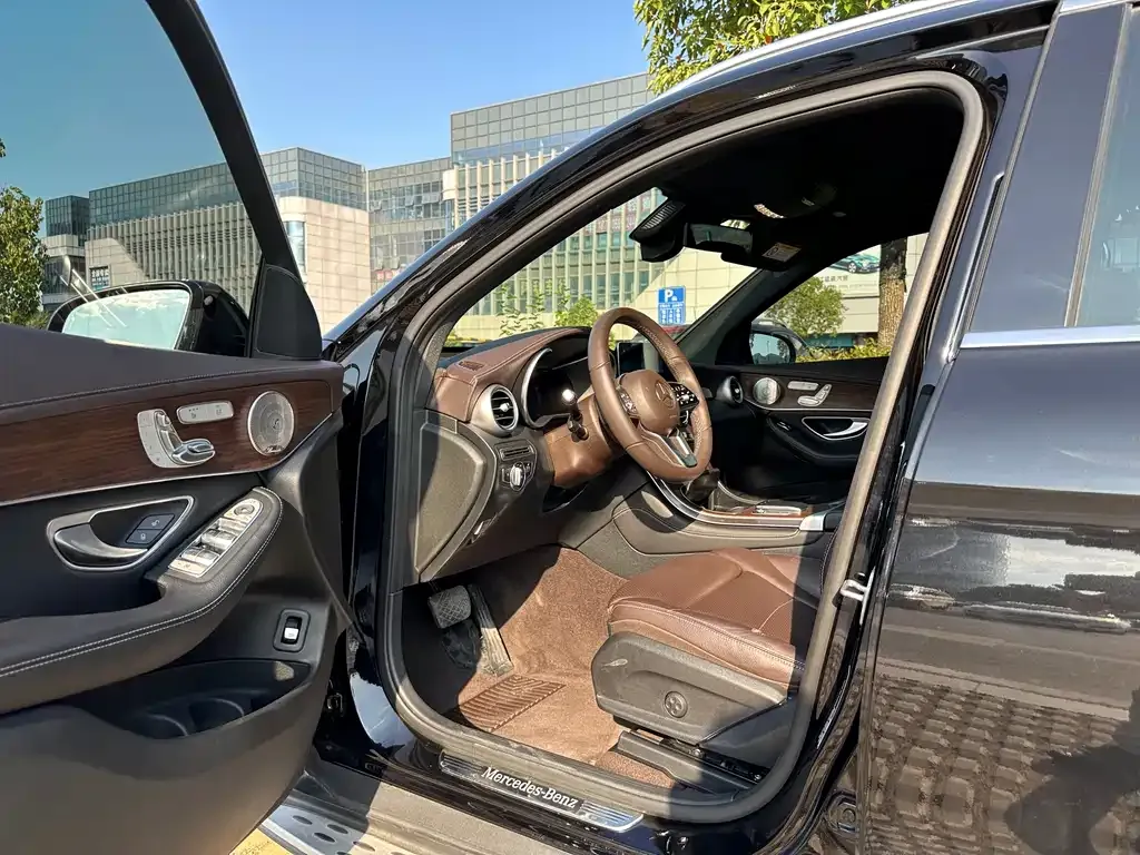 Mercedes-Benz GLC 2021 из CN, фото 5