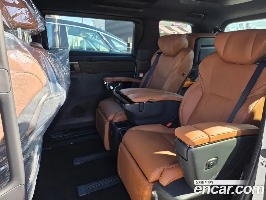 Toyota Alphard — фото 7