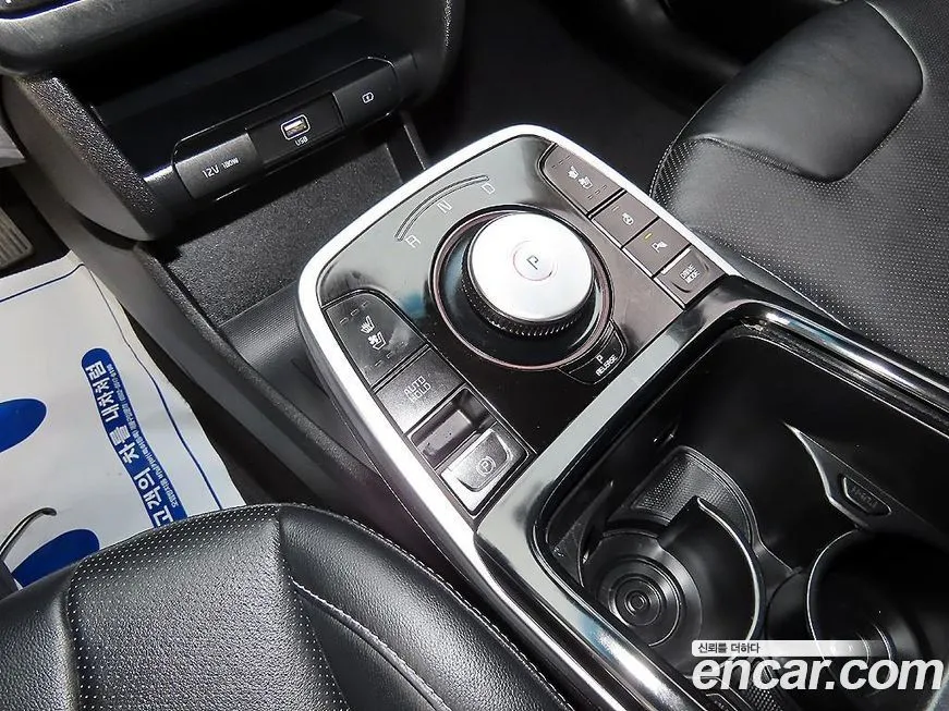 Kia Niro — фото 10
