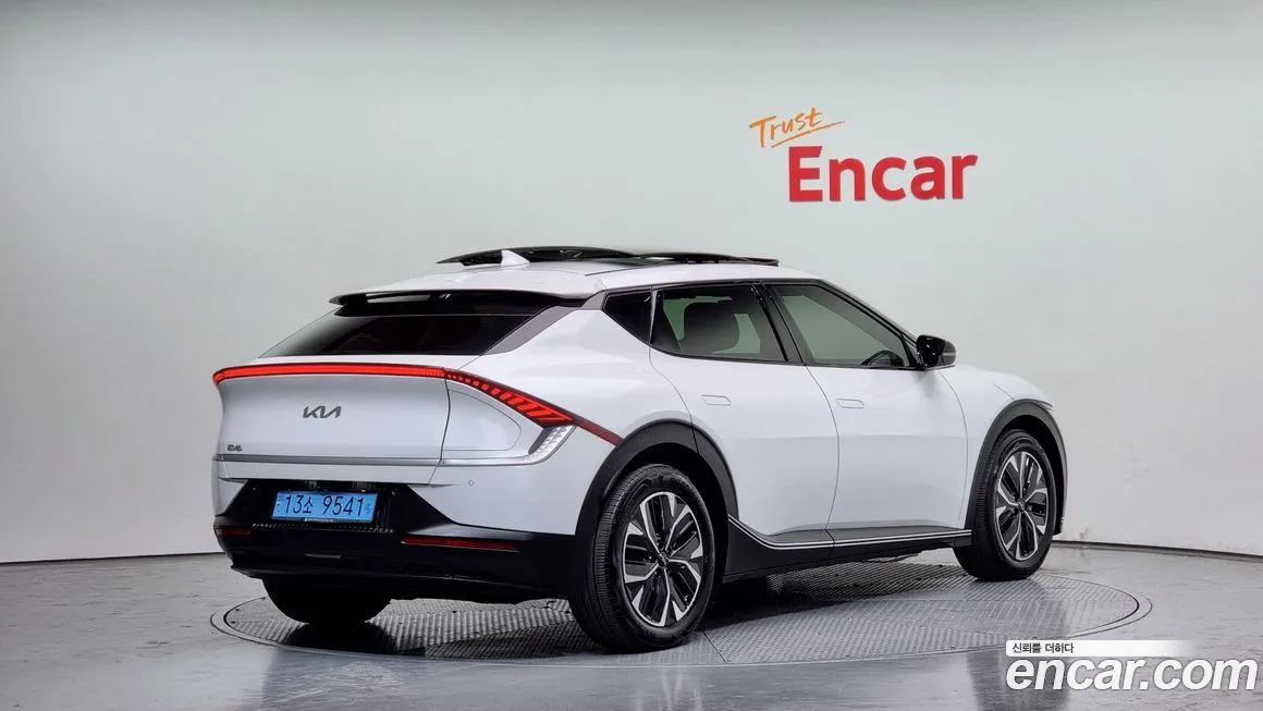 Kia EV6 — фото 2