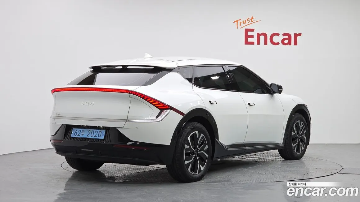 Kia EV6 — фото 2