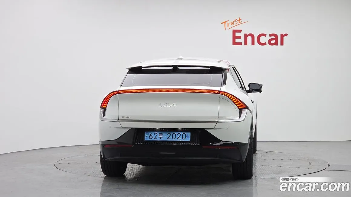 Kia EV6 — фото 4