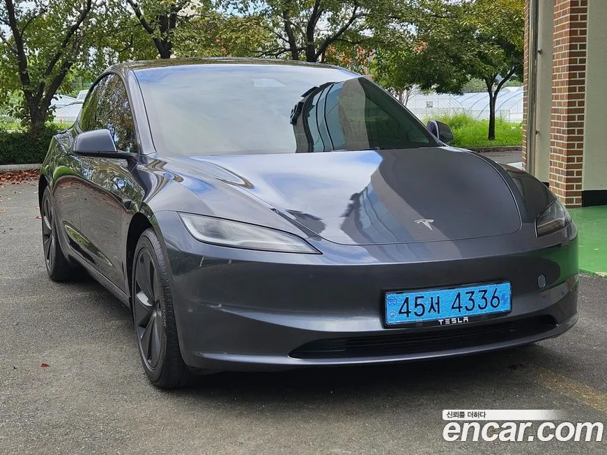 Tesla Model 3 2024 из KR, фото 3