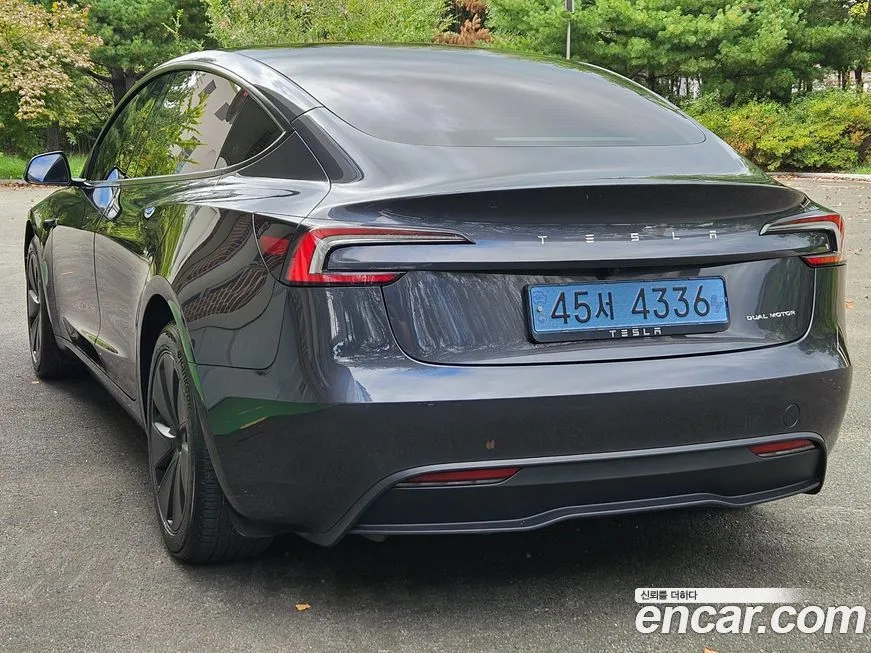 Tesla Model 3 2024 из KR, фото 5