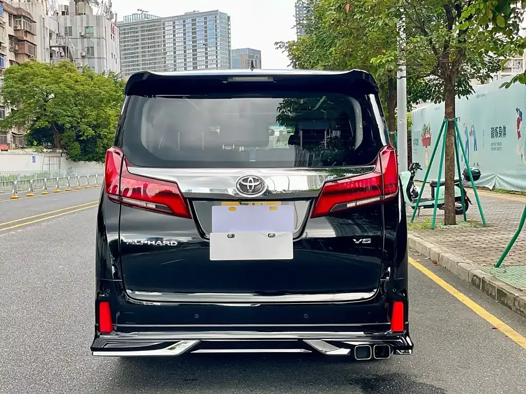 Toyota Alphard 2024 из CN, фото 5