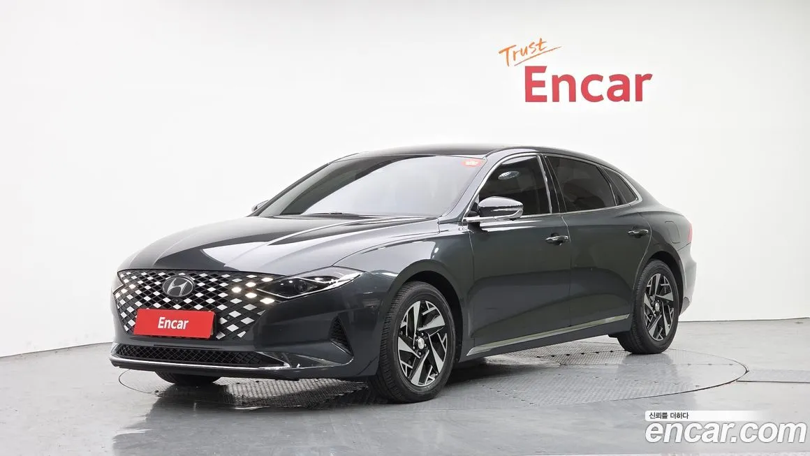 Hyundai Grandeur 2022 из KR, фото 1