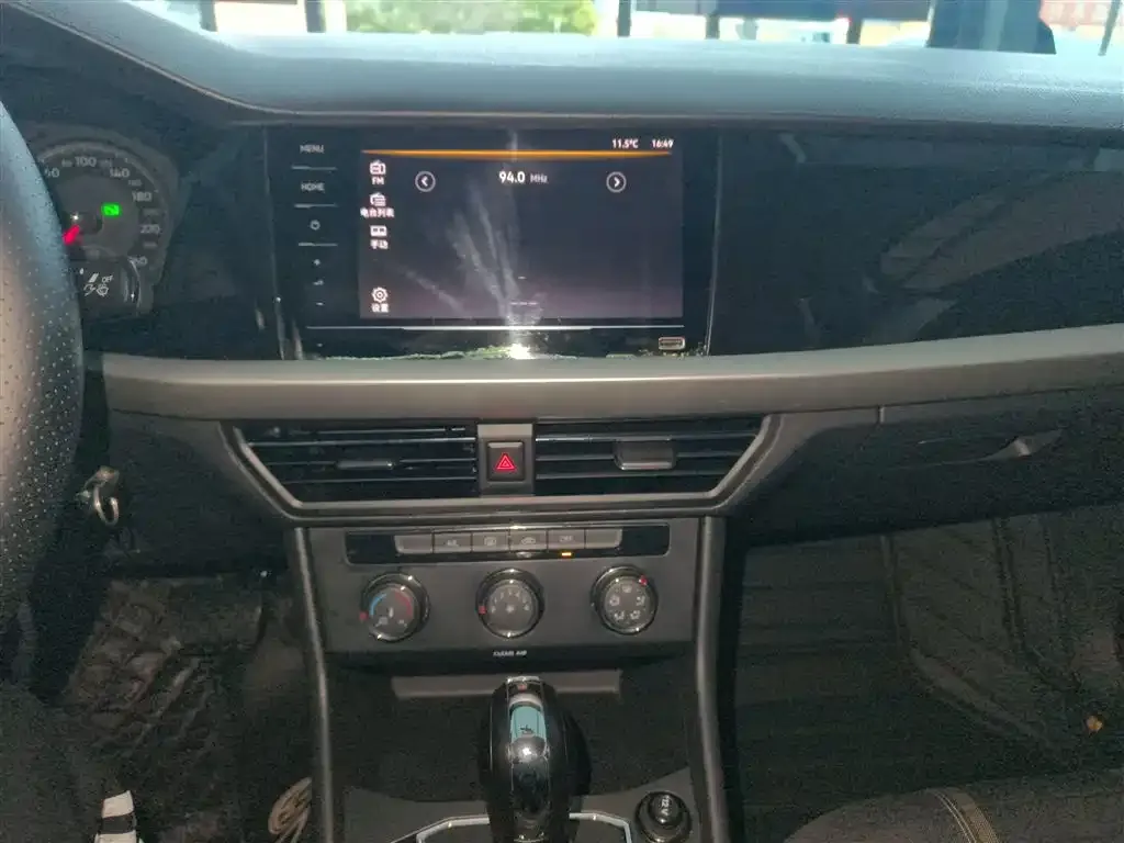 Volkswagen Lavida 2021 из CN, фото 2