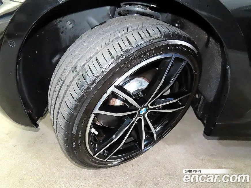 BMW 3-Series 2021 из KR, фото 5