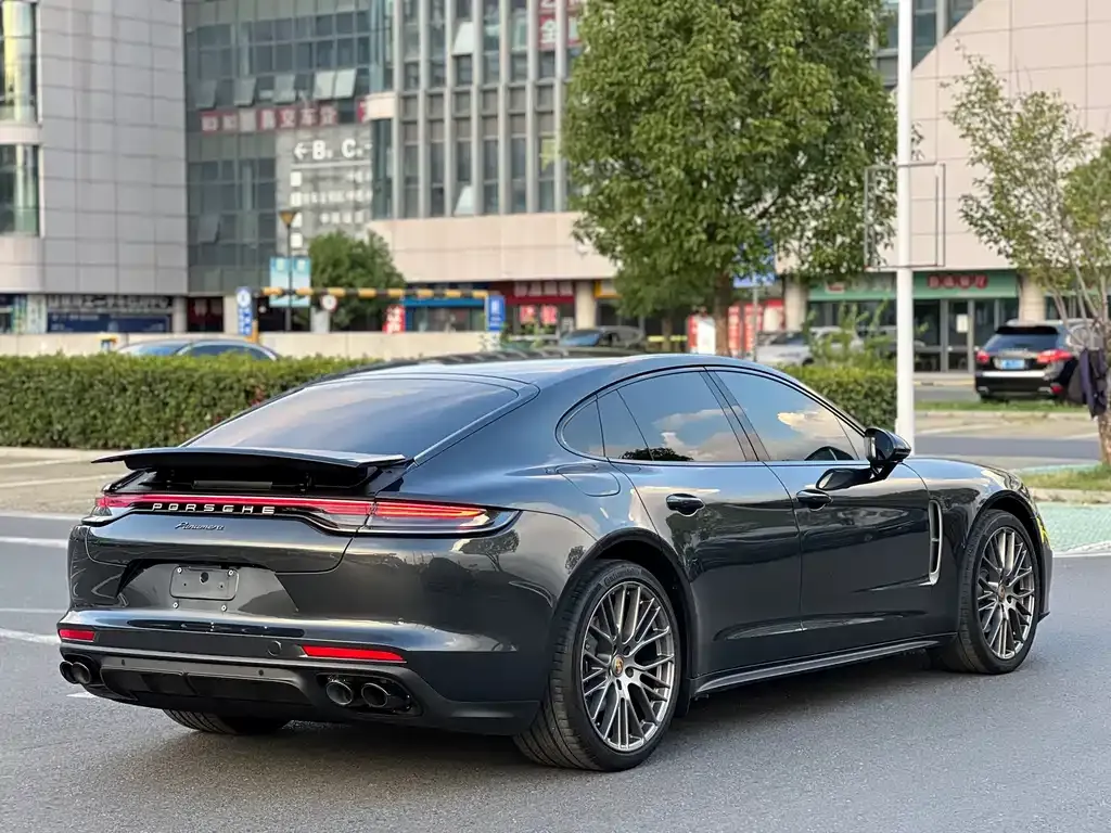 Porsche Panamera — фото 4