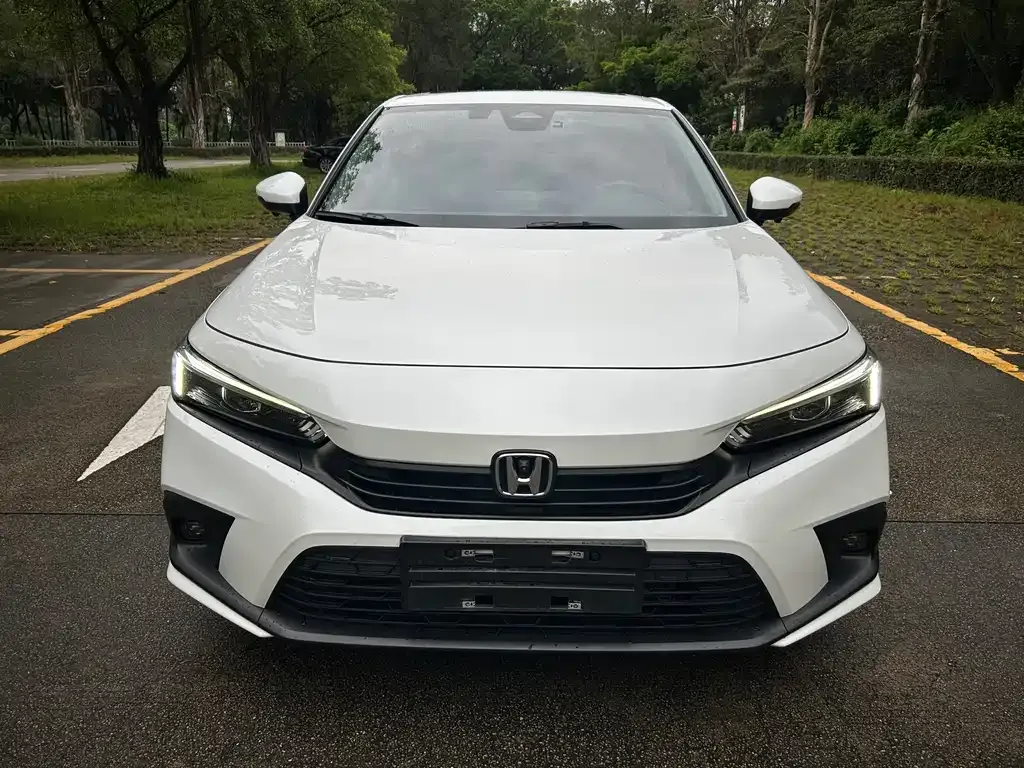 Honda Civic — фото 8