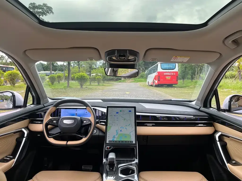 Geely Boyue L 2023 из CN, фото 10
