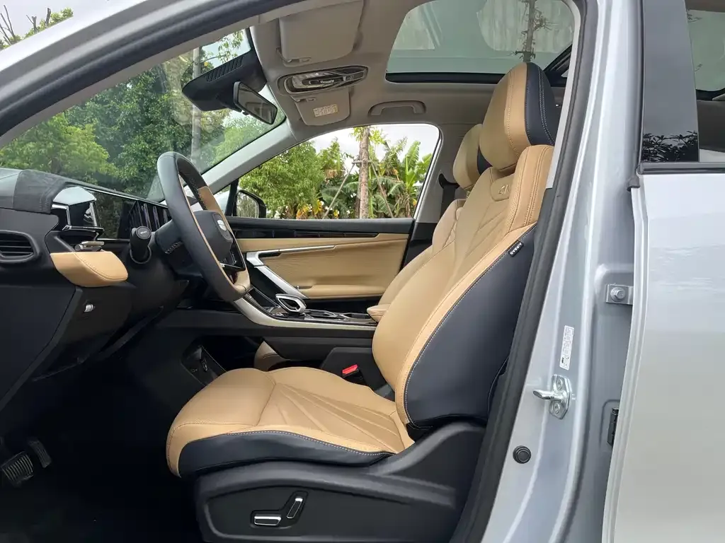 Geely Boyue L 2023 из CN, фото 8