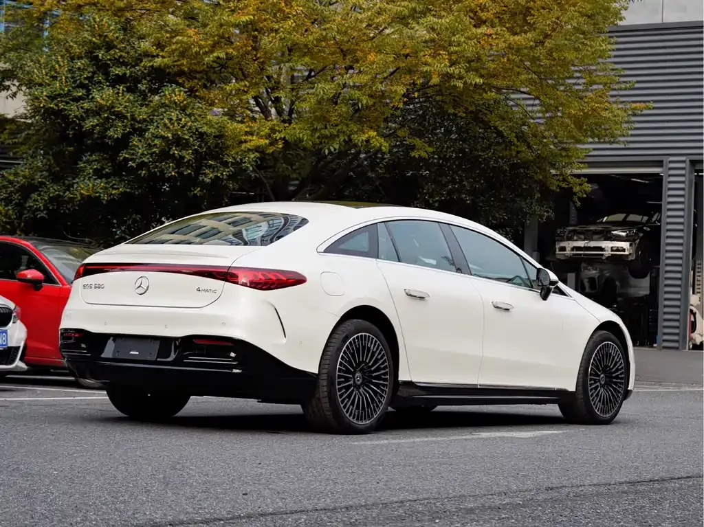 Mercedes-Benz EQS 2022 из CN, фото 5